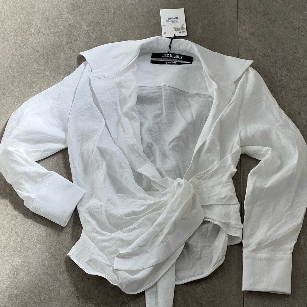 Jacquemus White Twist-Front Long-Sleeve Top